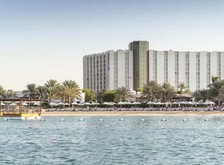 Radisson Blu Hotel & Resort Abu Dhabi