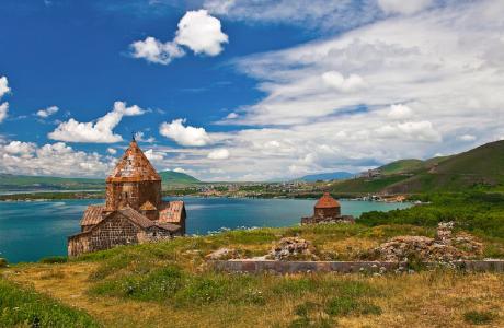 Tsaghkadzor-Sevanavank